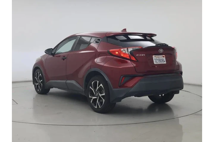 $14998 : Toyota C-HR 2018 XLE 4dr Cro image 2