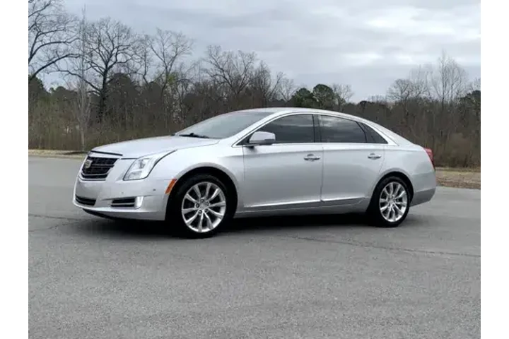 2017 XTS LUXURY image 4
