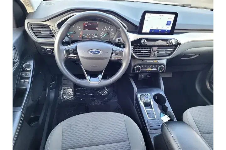 $13988 : Ford Escape 2022 AWD SE 4dr image 9