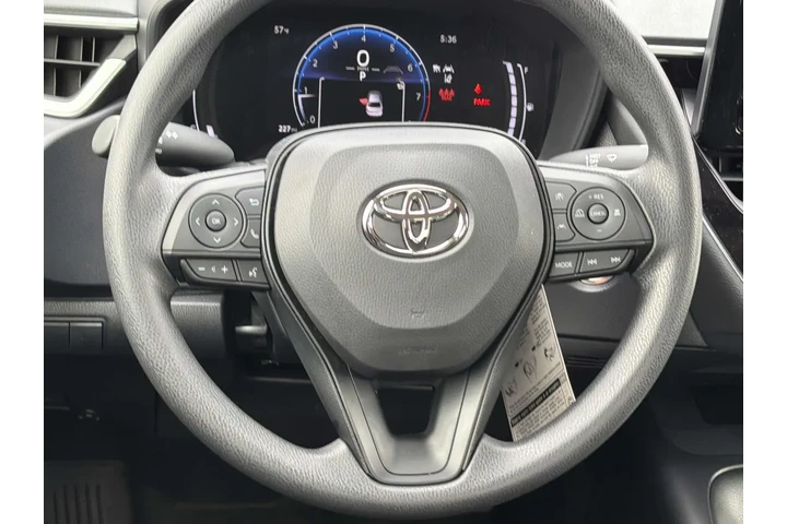 $26602 : Toyota Corolla 2026 LE 4dr S image 9
