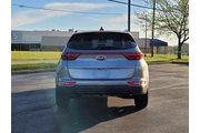 $18998 : Kia Sportage 2019 AWD EX 4dr thumbnail
