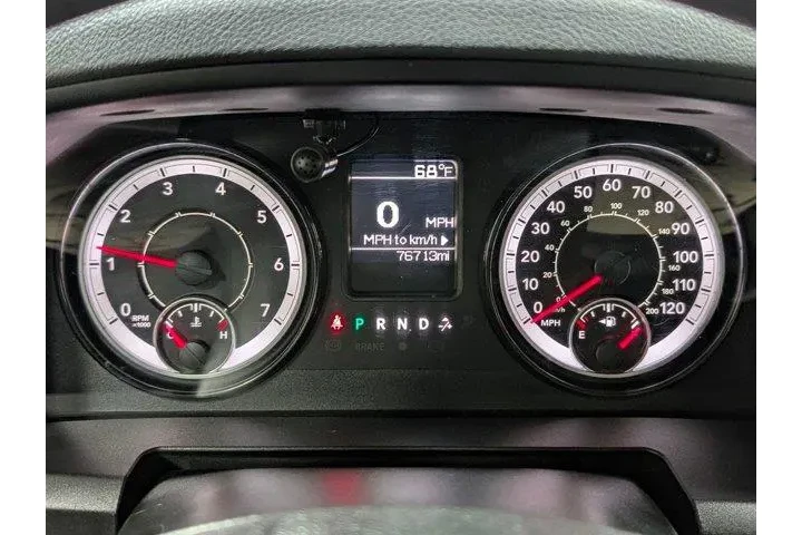 $22998 : Ram 1500 2018 4x2 Express 4d image 3