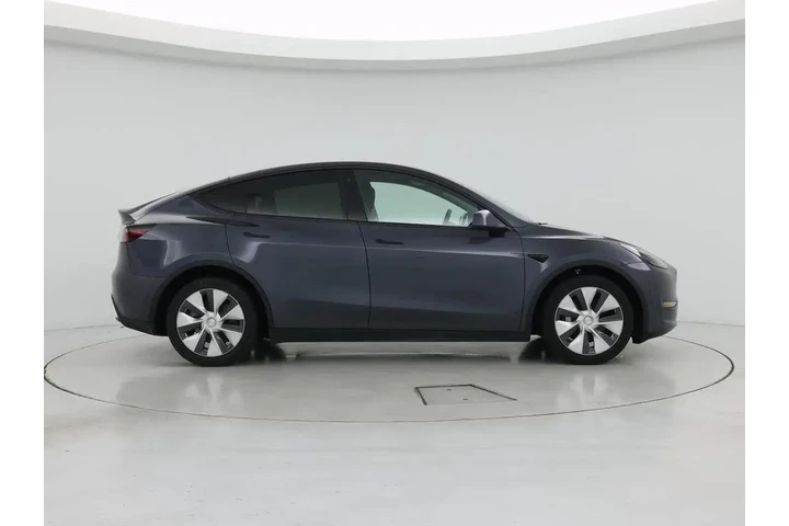 $33998 : Tesla Model Y 2022 AWD Long image 7