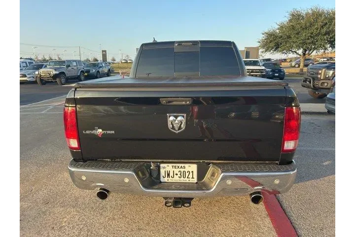 $22081 : Ram 1500 2017 4x2 SLT 4dr Cr image 7