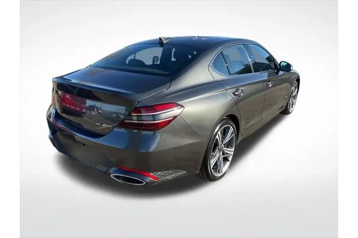 $39900 : Genesis G70 2025 AWD 3.3T Sp image 8