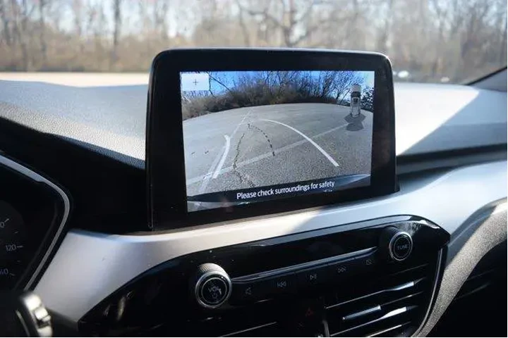 $17500 : Ford Escape 2020 SEL 4dr SUV image 10