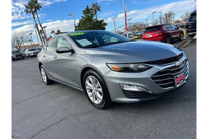 $21995 : Chevrolet Malibu 2024 LT 4dr image 1