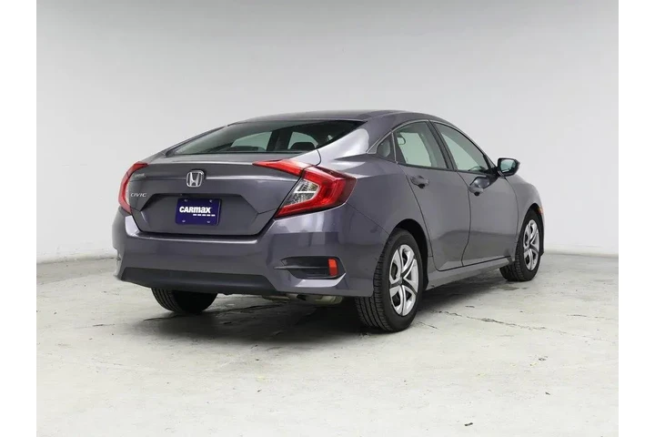 $18998 : Honda Civic 2018 LX 4dr Seda image 8