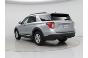 $24998 : Ford Explorer 2022 AWD XLT 4 thumbnail