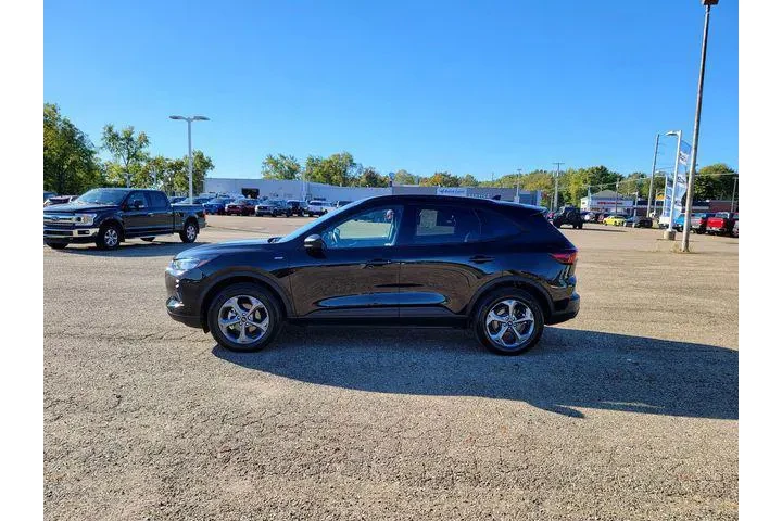 $25621 : Ford Escape 2025 AWD ST-Line image 10
