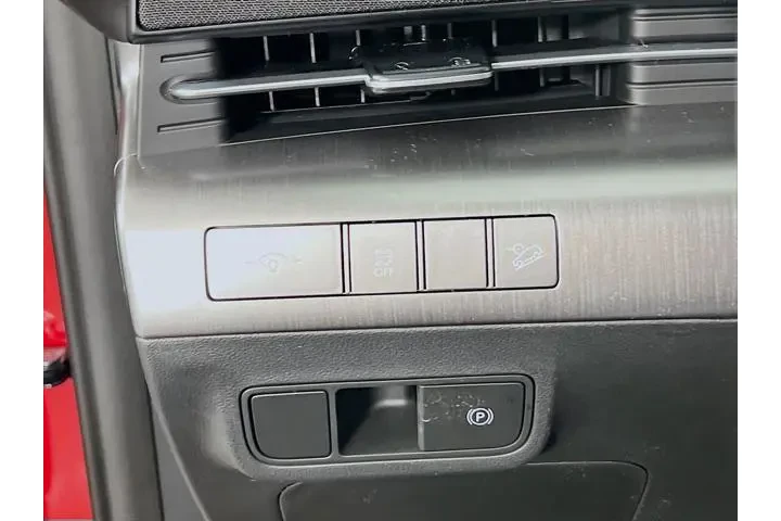 $24990 : Hyundai KONA 2025 AWD SEL 4d image 10