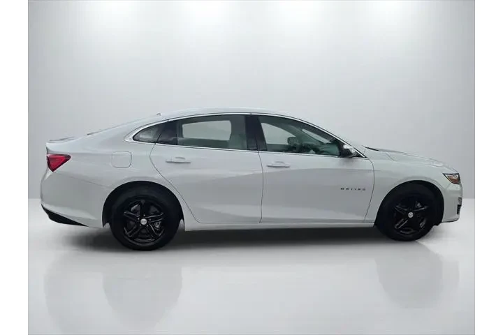 $18999 : Chevrolet Malibu 2023 LS Fle image 4