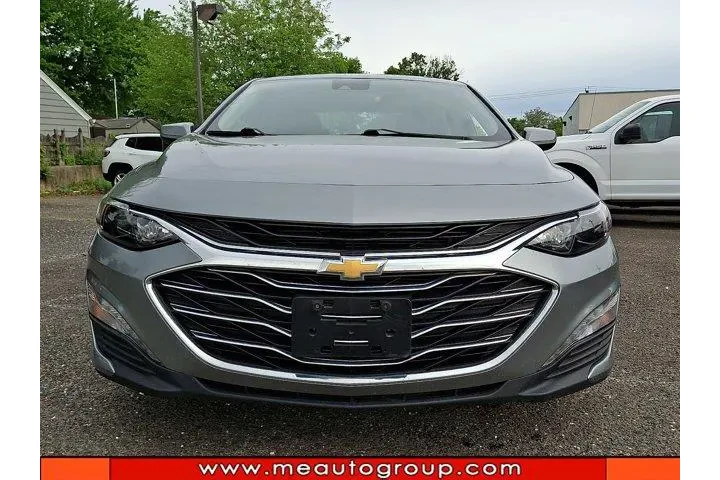 $19485 : Chevrolet Malibu 2024 LT 4dr image 4
