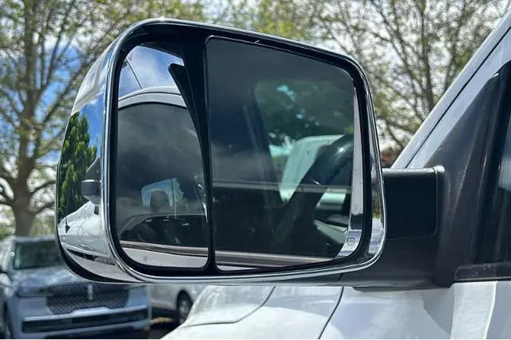 $23995 : Ram 1500 2017 4x4 Laramie Li image 7