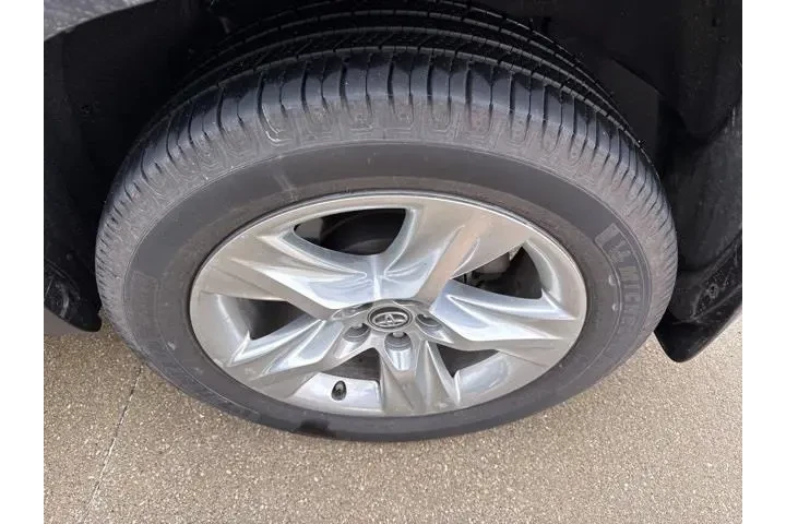 $29927 : Toyota Highlander 2019 AWD L image 7