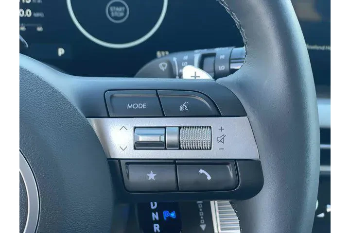 $36075 : Hyundai TUCSON Hybrid 2025 A image 9