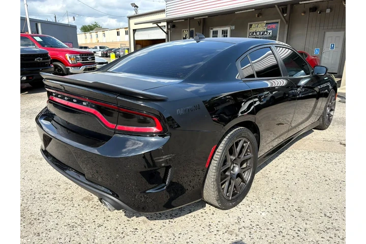2019 Charger R/T image 4