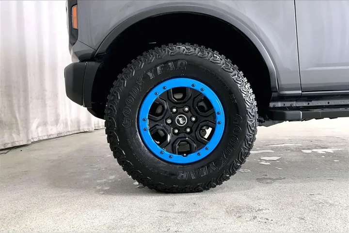 $39991 : Ford Bronco 2023 4x4 Base Ad image 8