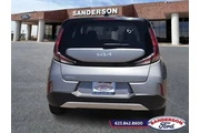$15888 : Kia Soul 2023 LX 4dr Crossov thumbnail