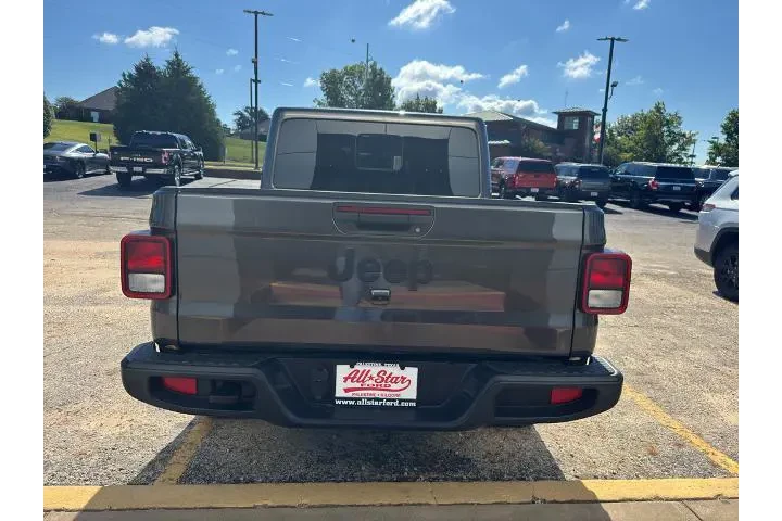 $37490 : Jeep Gladiator 2024 4x4 Spor image 6