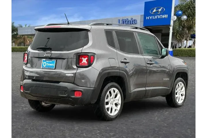 $11399 : Jeep Renegade 2017 4x4 Latit image 3