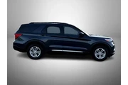 $32995 : Ford Explorer 2023 AWD XLT 4 thumbnail