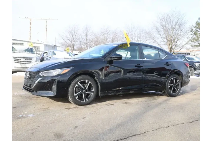 $17977 : Nissan Sentra 2025 SV 4dr Se image 3