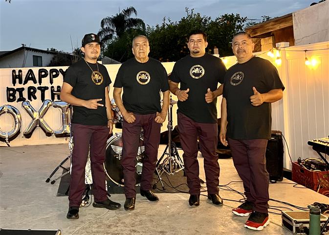 GRUPO FMX (Norteño)🪗🤠 image 2