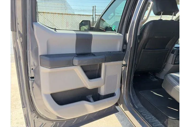 $24400 : Ford F-150 2018 4x2 Lariat 4 image 9