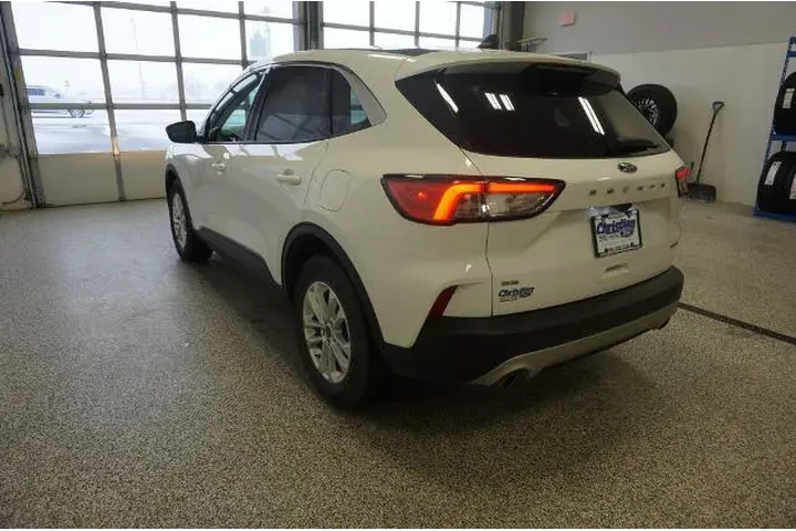 $19599 : Ford Escape 2020 AWD SE 4dr image 5