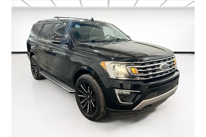 $35588 : Ford Expedition 2021 4x4 XLT image 6