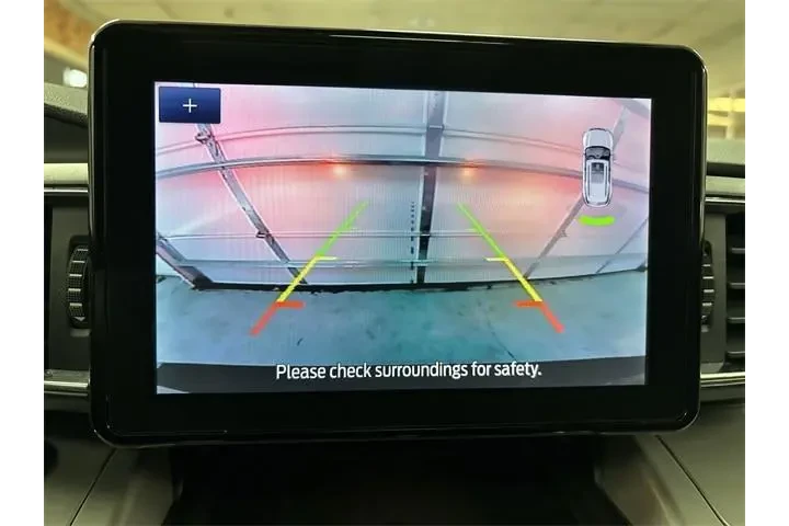 $29200 : Ford Explorer 2023 AWD XLT 4 image 9