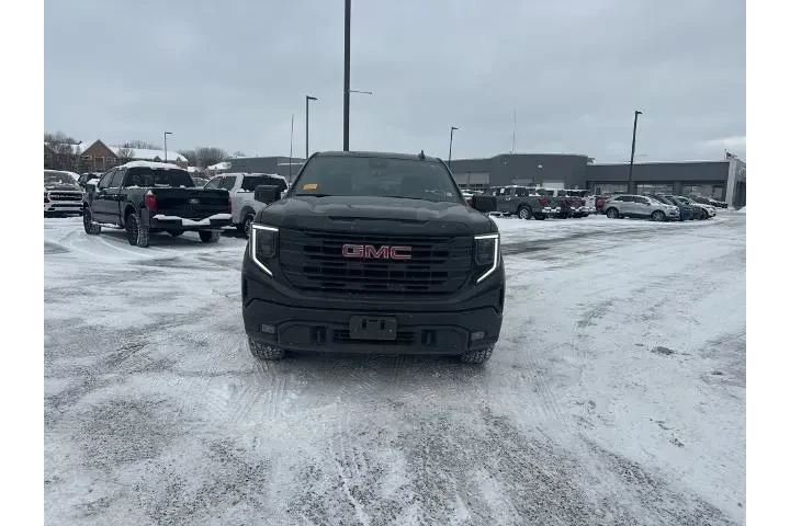 $31425 : GMC Sierra 1500 2023 4x4 Ele image 2