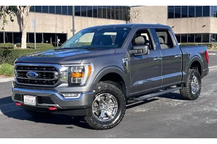$38800 : Ford F-150 2021 4x4 Platinum image 1