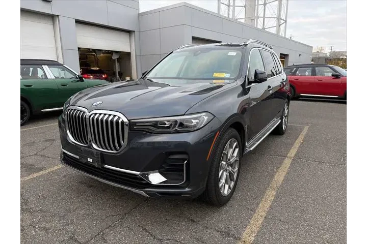 $35943 : BMW X7 2019 AWD xDrive40i 4d image 2