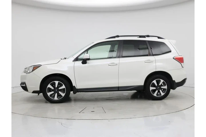 $15998 : Subaru Forester 2017 AWD 2.5 image 3