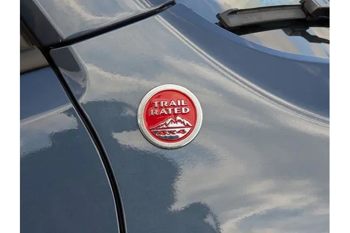 $20480 : Jeep Renegade 2023 4x4 Trail image 10