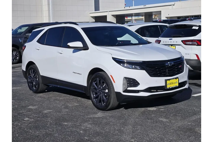 $23291 : Chevrolet Equinox 2024 RS 4d image 3