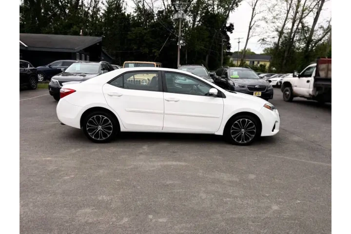 $12995 : 2015 Corolla S Plus image 9