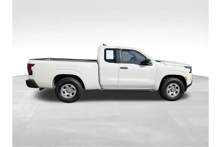 $23695 : Nissan Frontier 2024 4x2 S 4 image 4