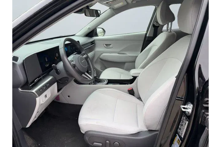 $26175 : Hyundai KONA 2025 AWD SEL 4d image 9