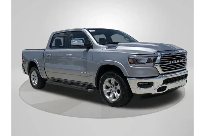$39967 : Ram 1500 2022 4x2 Laramie 4d image 2