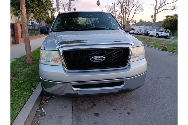 $9500 : FORD F 150 XLT  TRITON 4.6 image 1