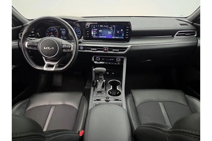 $27998 : Kia K5 2024 GT-Line 4dr Seda image 9