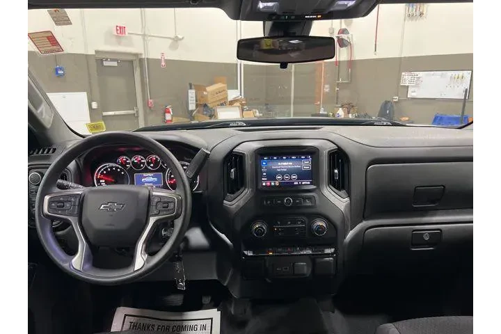 $60 : Chevrolet Silverado 1500 Lim image 6