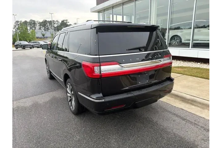 $38474 : Lincoln Navigator L 2020 4x4 image 9