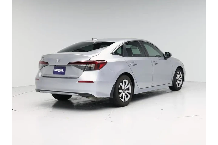 $25998 : Honda Civic 2026 LX 4dr Seda image 8