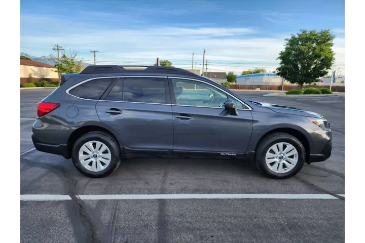 $13900 : 2018 Outback 2.5i Premium image 10