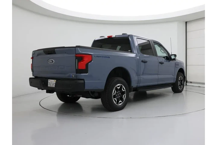 $39998 : Ford F-150 Lightning 2023 AW image 8