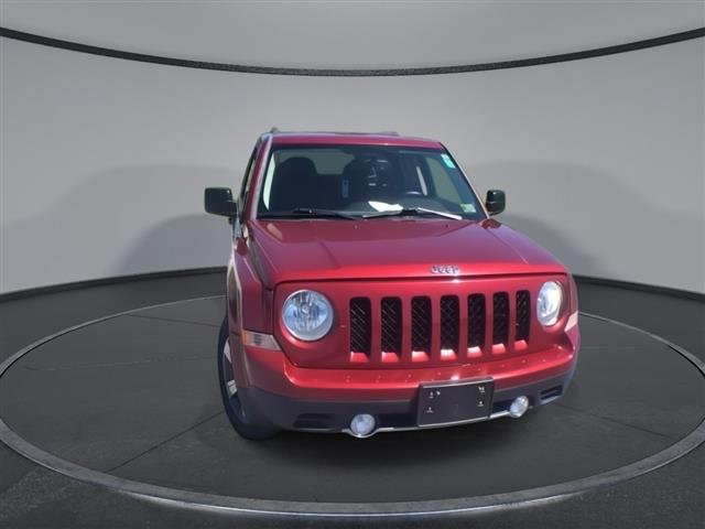 $13500 : PRE-OWNED 2016 JEEP PATRIOT H image 3